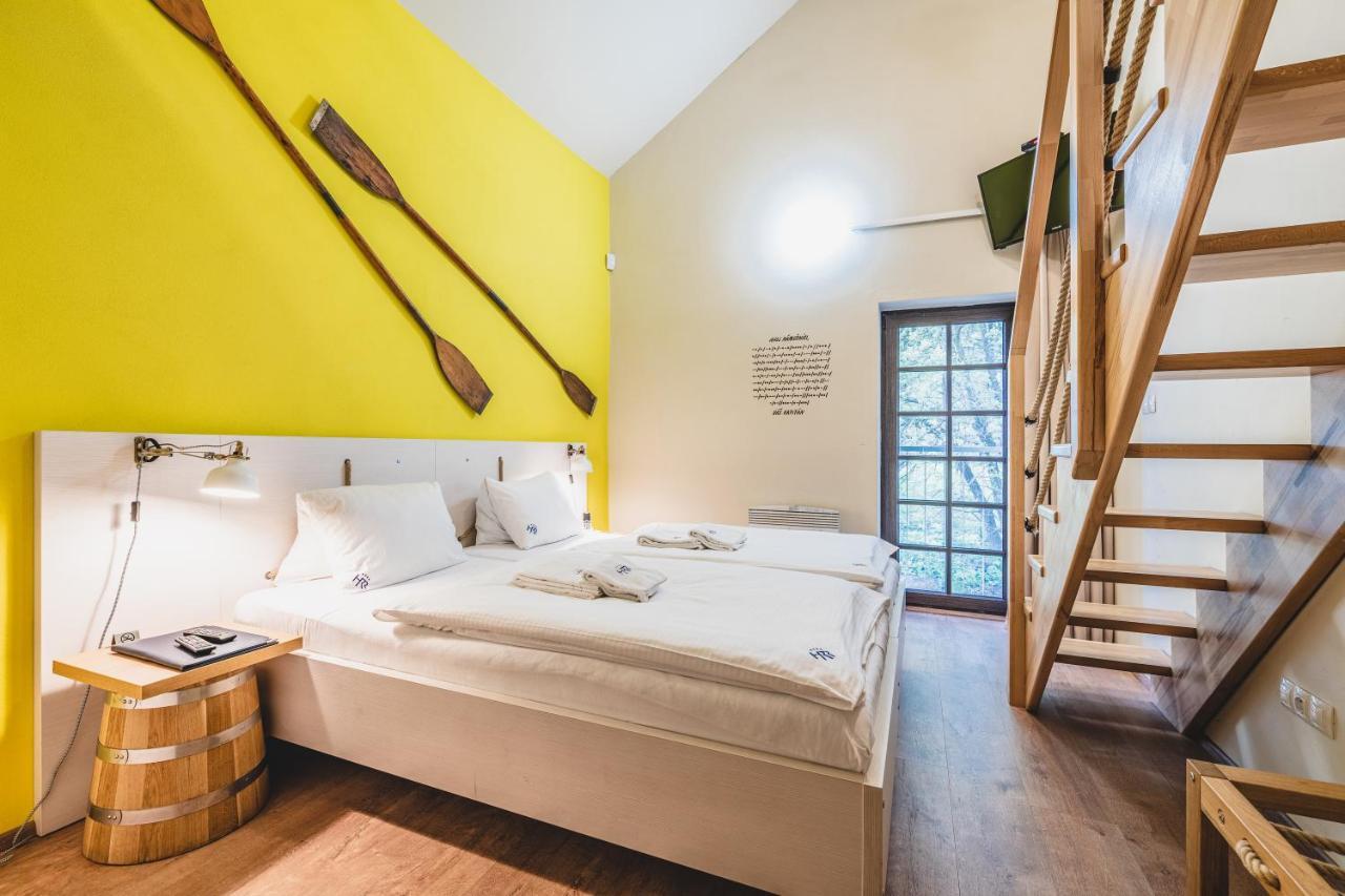 Hotel Resort Relax Dolni Vltavice Ngoại thất bức ảnh